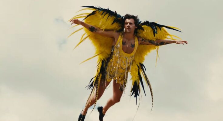 Watch Harry Styles Join the Circus in Music Video for “Daylight”